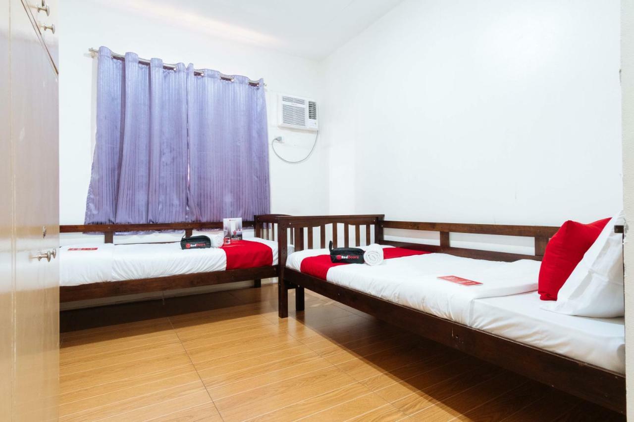 Reddoorz Near Robinsons Place Manila Esterno foto